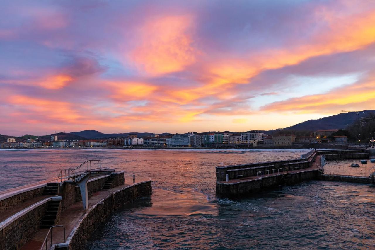 Pension Ipar Zarautz Exterior foto